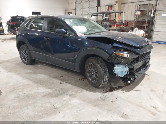 Salvage Mazda Cx Image