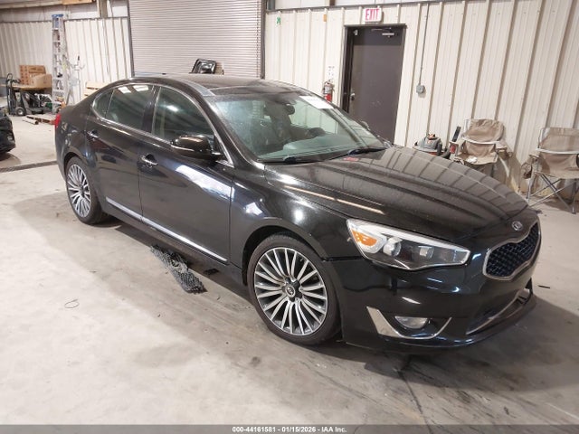 Salvage Kia Cadenza Image