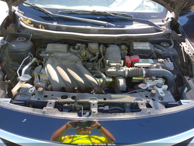 Nissan Versa 1.6 Sv