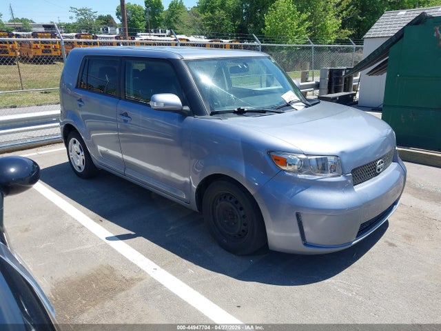 Salvage Scion xB Image