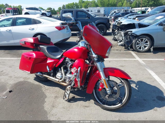 Salvage Harley-Davidson Flhxs Image