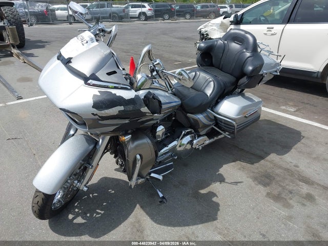 Harley-Davidson Fltruse Cvo Road Glide