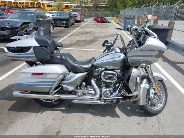 Harley-Davidson Fltruse Cvo Road Glide