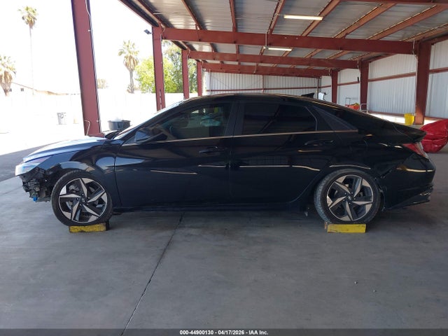 Hyundai ELANTRA Limited