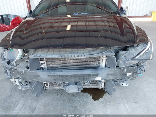 Hyundai ELANTRA Limited