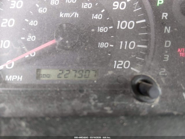 Toyota Tundra Limited V8