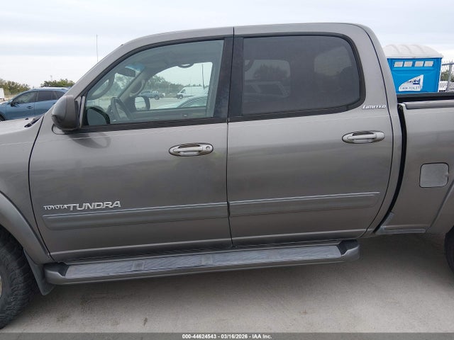 Toyota Tundra Limited V8
