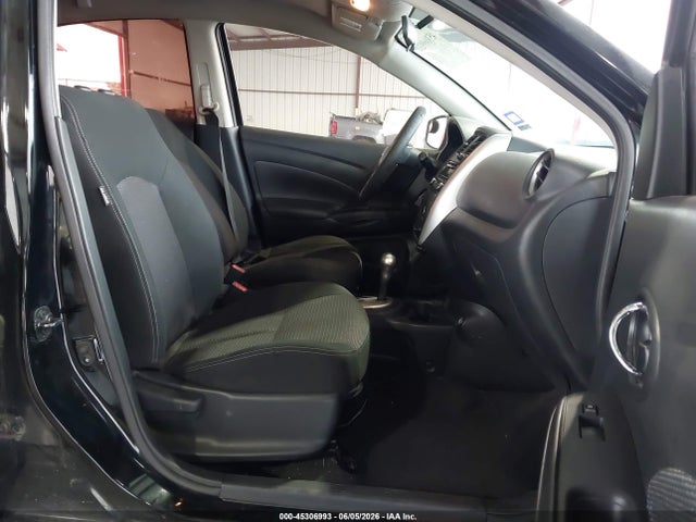 Nissan Versa 1.6 Sv
