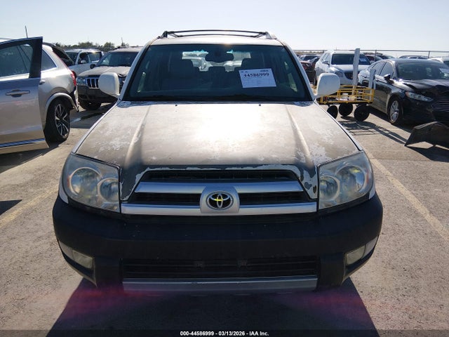 Toyota 4Runner Limited V8