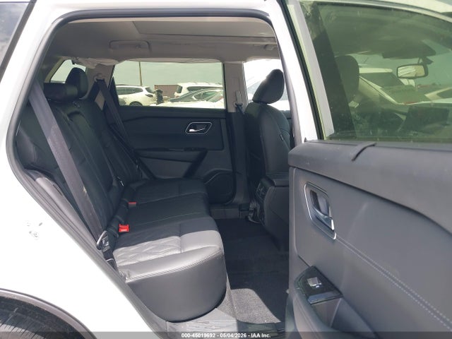 Nissan Rogue Platinum