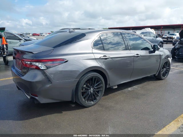 Toyota Camry Xse