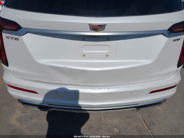 Cadillac XT6 Fwd Premium Luxury