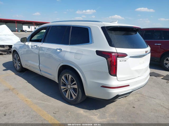 Cadillac XT6 Fwd Premium Luxury
