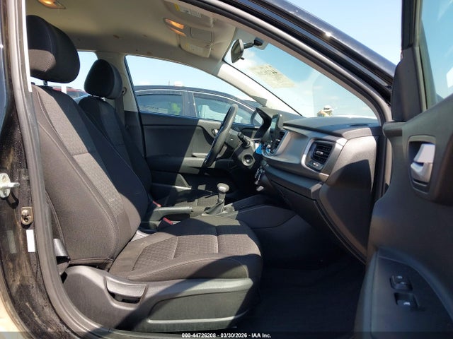 Kia Rio Lx