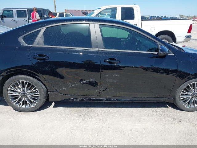 Kia Forte Gt-line