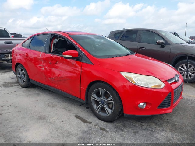 Salvage Ford Focus Image