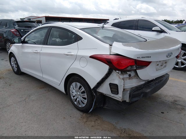 Hyundai ELANTRA Se