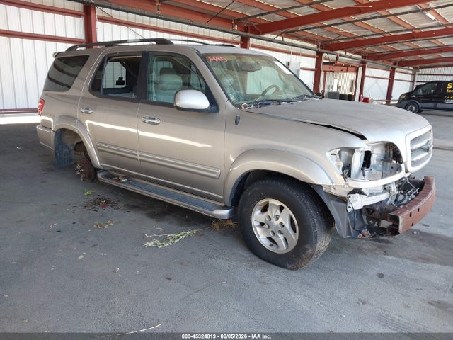 Salvage Toyota Sequoia Image