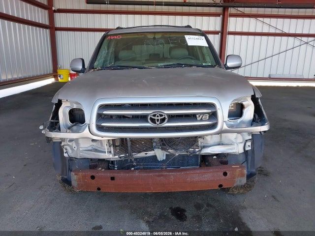 Toyota Sequoia Limited V8