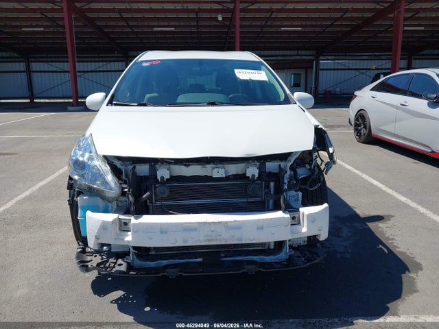 Toyota Prius v Three