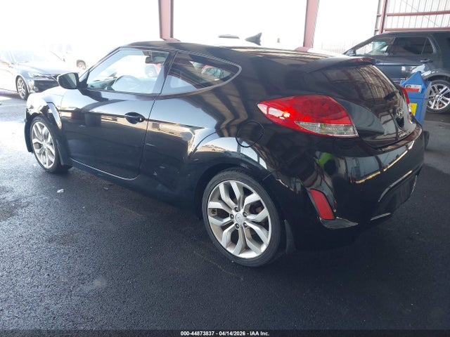 Hyundai VELOSTER