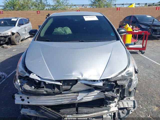 Toyota Prius Three Touring