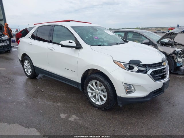 Salvage Chevrolet Equinox Image