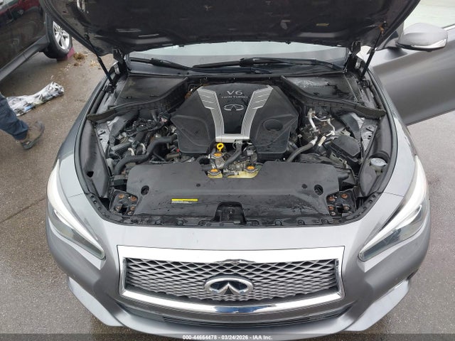 INFINITI Q50 3.0t Premium