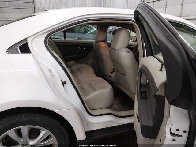 Ford Taurus Sel