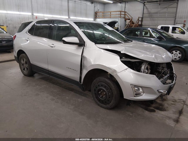 Salvage Chevrolet Equinox Image