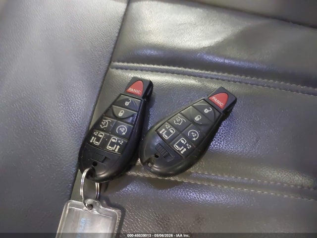 Chrysler Town & Country Touring