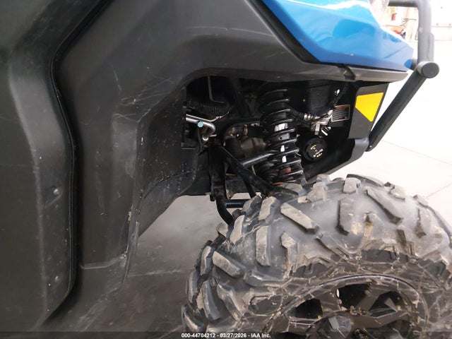 Can-Am Defender Max Limited Cab Hd10