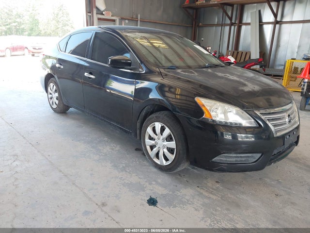Salvage Nissan Sentra Image