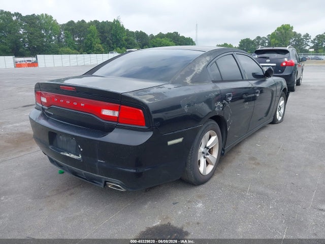 Dodge Charger Se