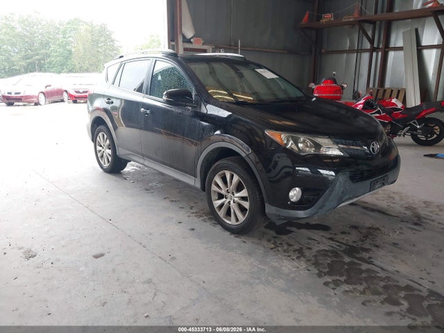 Salvage Toyota RAV4 Image