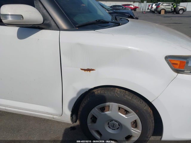 Scion xB