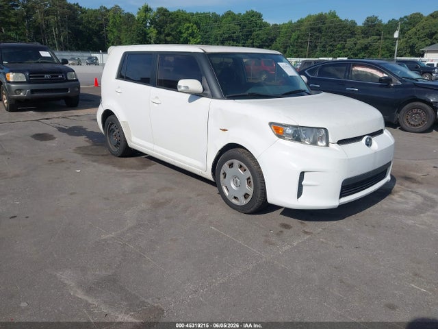 Salvage Scion xB Image