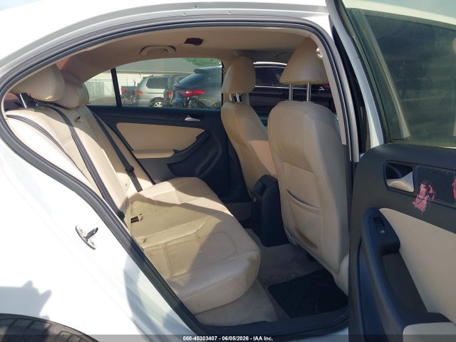 Volkswagen Jetta 1.8t Se