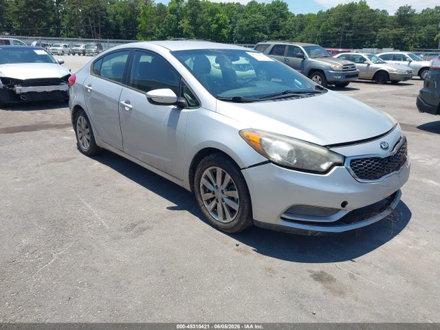 Salvage Kia Forte Image