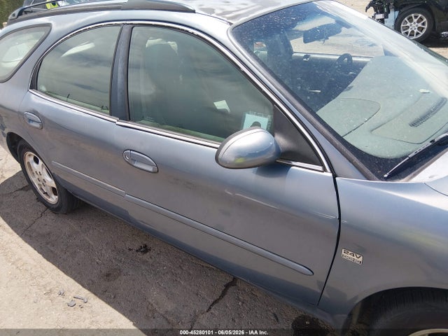 Ford Taurus Se