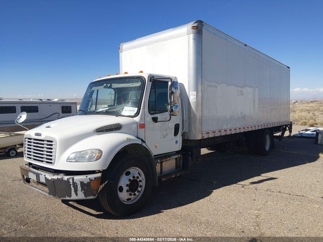 Freightliner M2 106