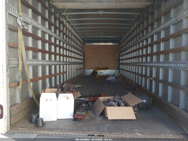 Freightliner M2 106