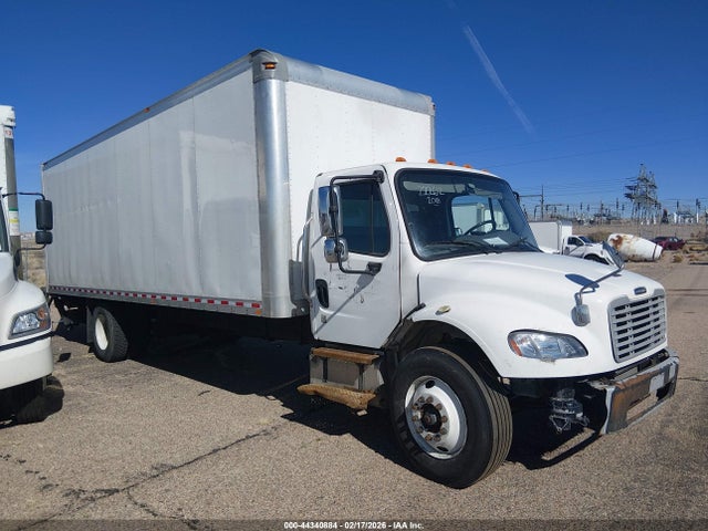Freightliner M2 106