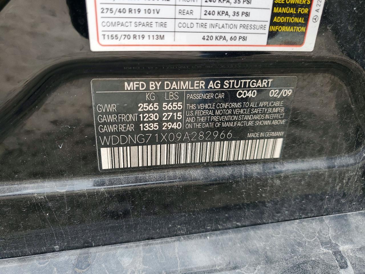 Mercedes-Benz S-Class 550