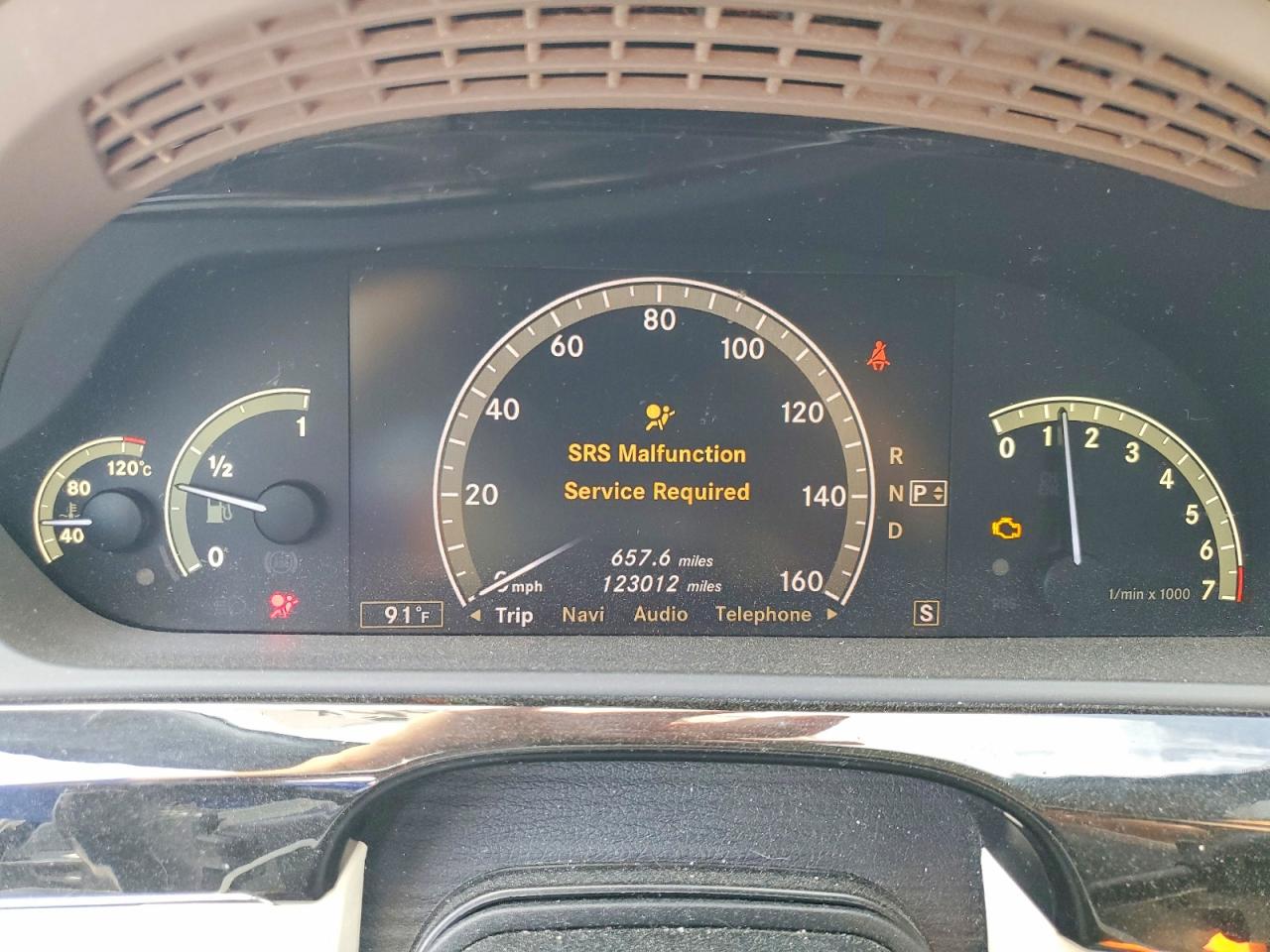 Mercedes-Benz S-Class 550