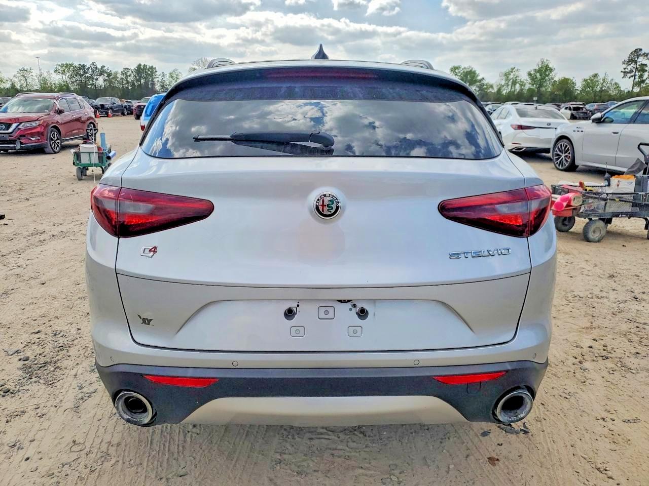 Alfa Romeo Stelvio Ti Sport