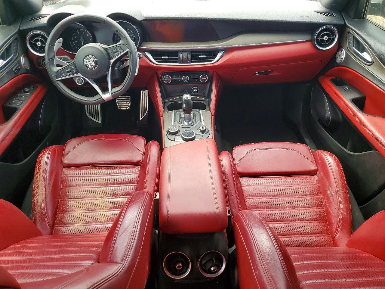 Alfa Romeo Stelvio Ti Sport