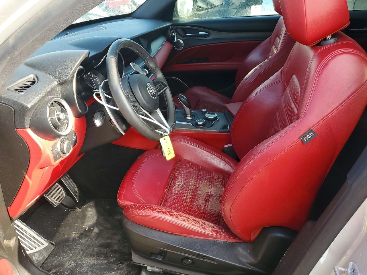 Alfa Romeo Stelvio Ti Sport