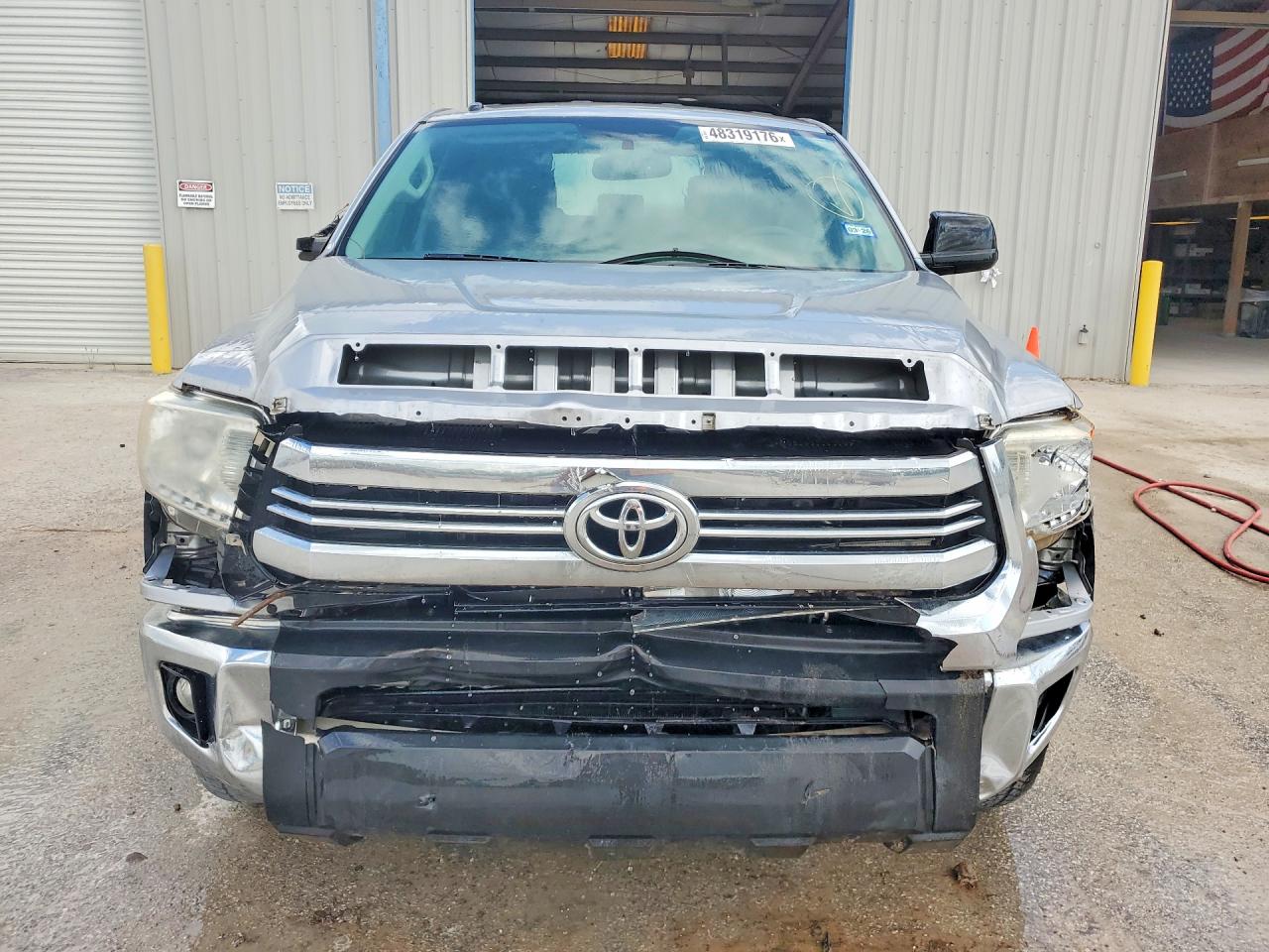 Toyota Tundra Sr5