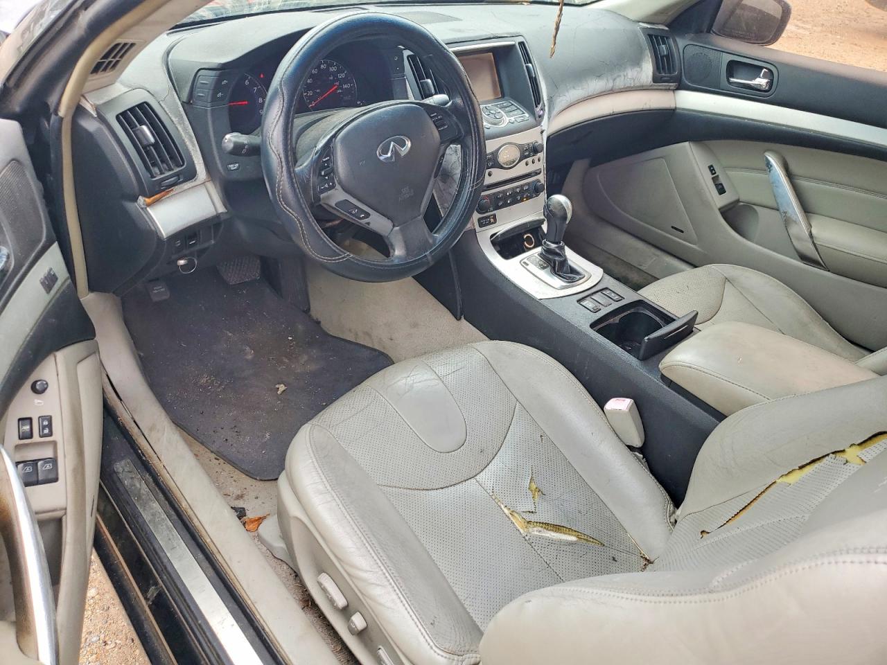 INFINITI G37 Base